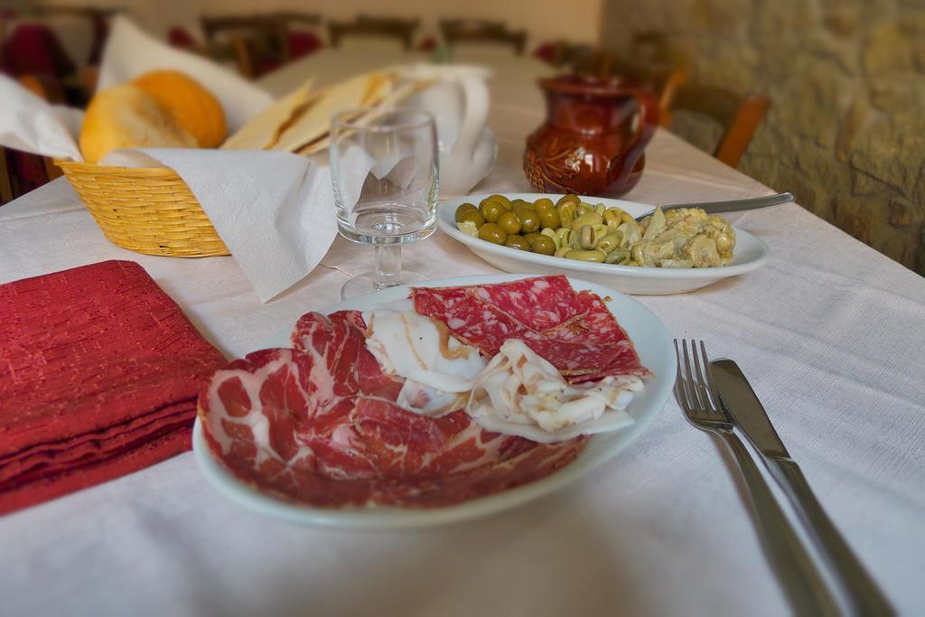 Hotel Da Paolino Trinità dʼAgultu Eksteriør bilde
